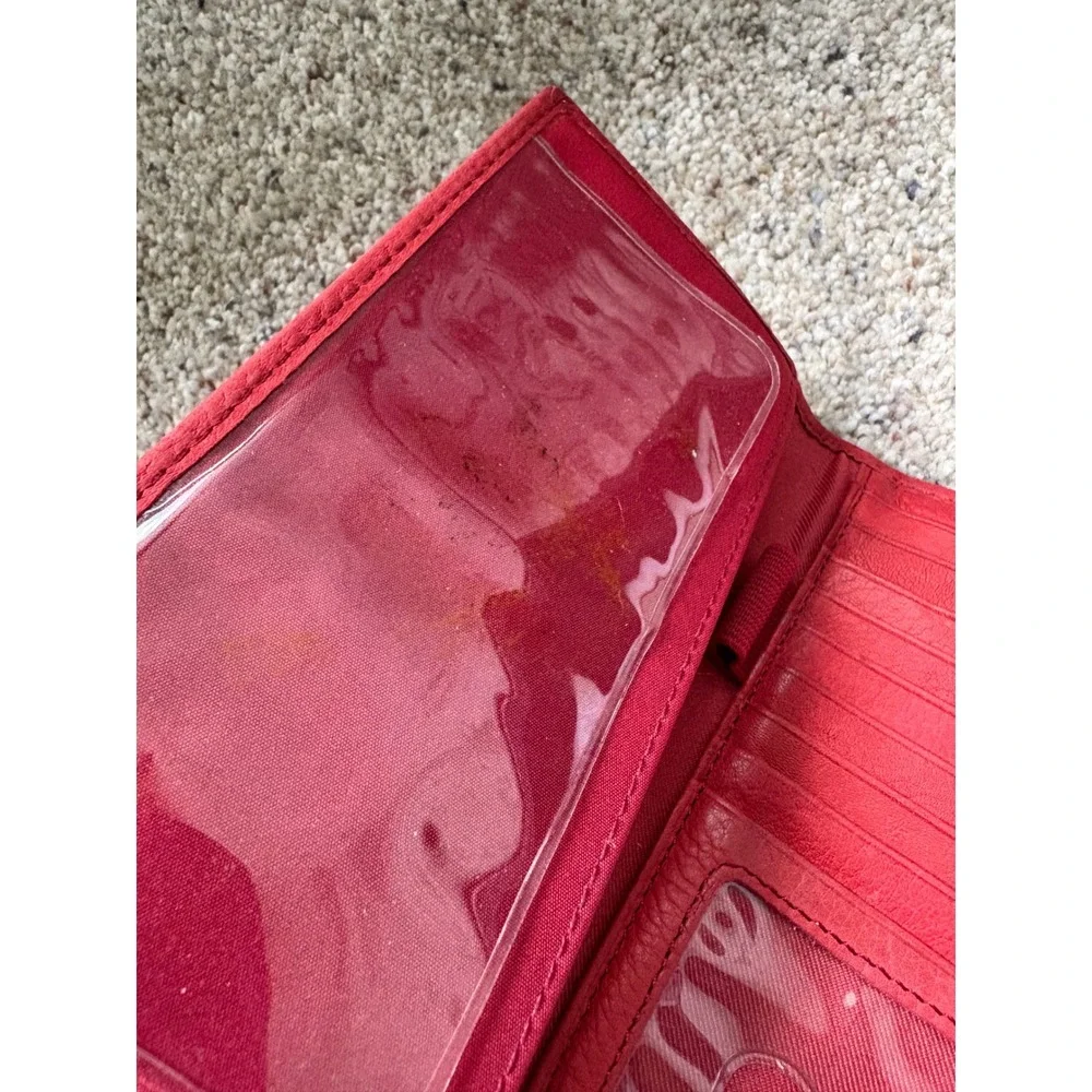 Fossil Womens Trifold Wallet Red Pebbled Genuine Leather Vintage Boho Classic